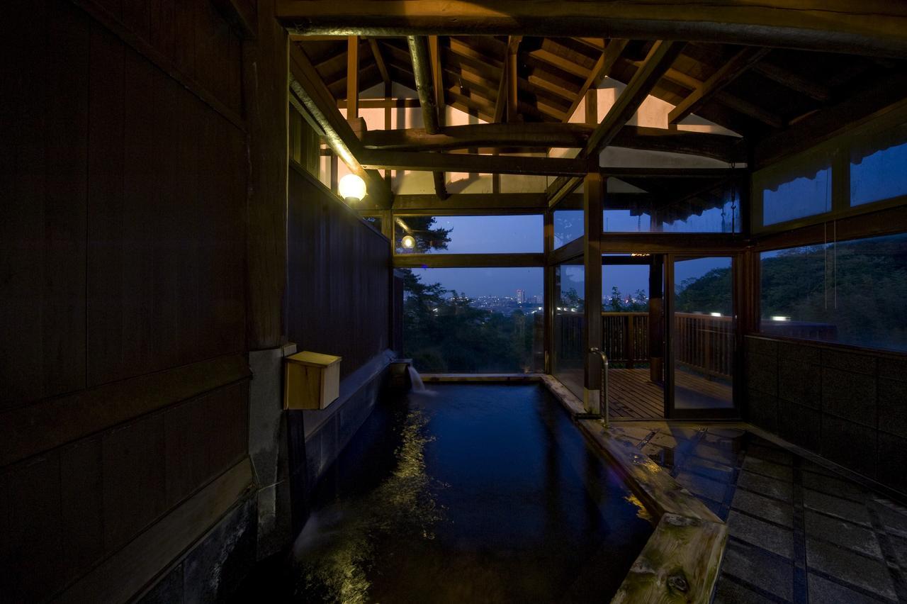 Takasaki Kannonyama Onsen Kinzanso Hotel Bagian luar foto