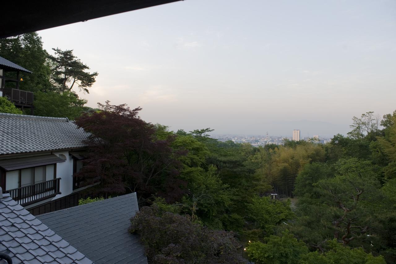 Takasaki Kannonyama Onsen Kinzanso Hotel Bagian luar foto