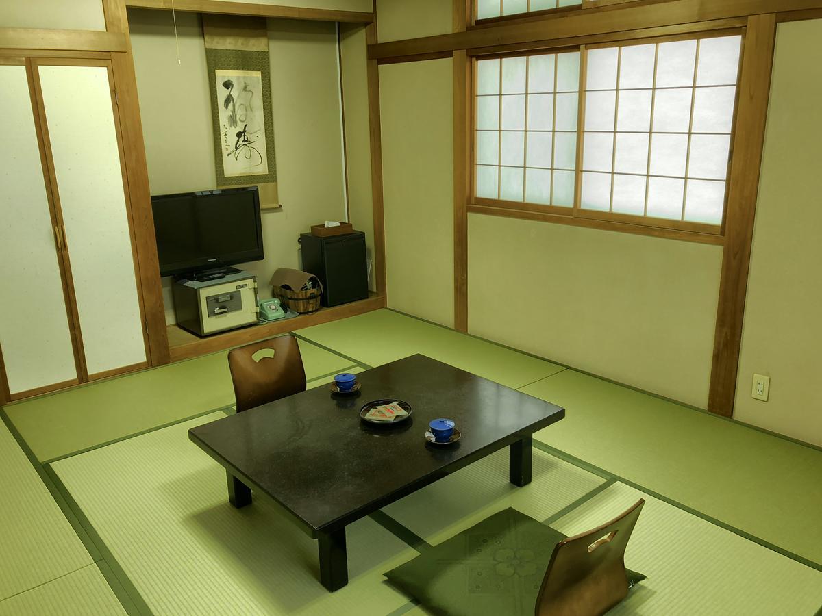 Takasaki Kannonyama Onsen Kinzanso Hotel Bagian luar foto